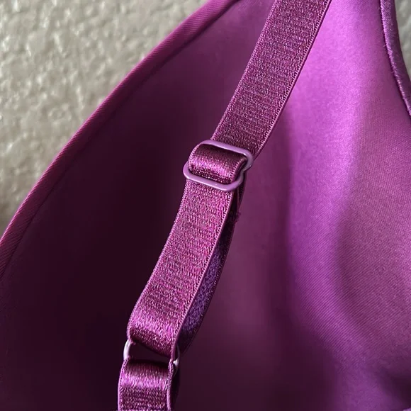 Sweet nothings by: MaidenForm purple Bra - Picture 6 of 8